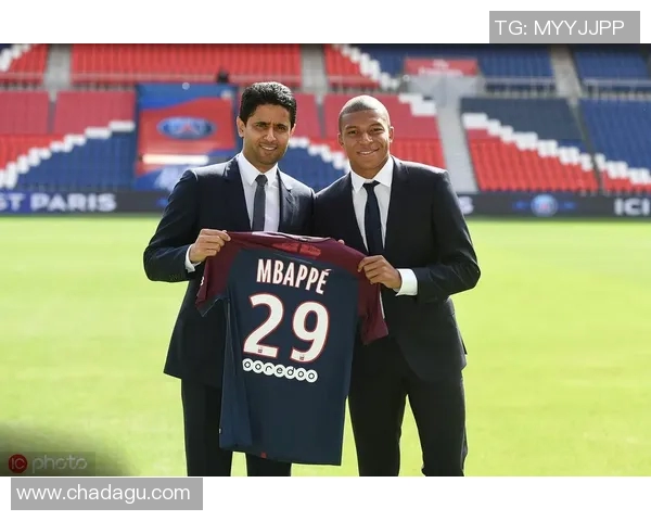 皇马官方宣布前锋重伤，球迷集体呼吁引援